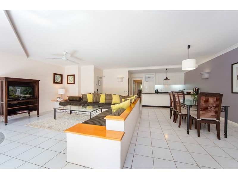 Unit 42/9 Veivers Road, Palm Cove QLD 4879