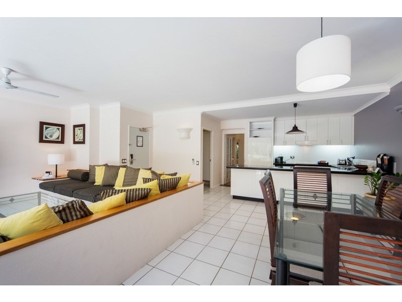 Unit 42/9 Veivers Road, Palm Cove QLD 4879