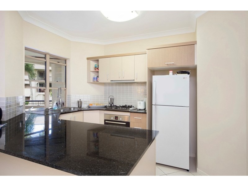 Unit 510/12 Gregory Street, Westcourt QLD 4870