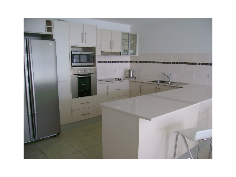 Unit 201/114 Abbott Street, Cairns City QLD 4870