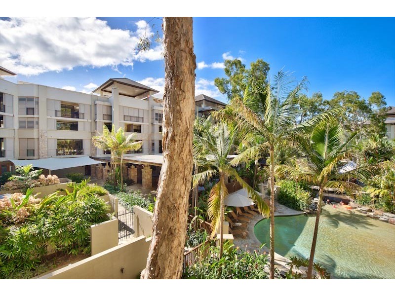 Unit 212/5 Triton Street, Palm Cove QLD 4879