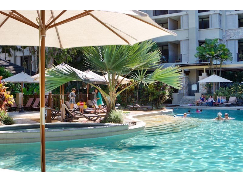 Unit 212/5 Triton Street, Palm Cove QLD 4879