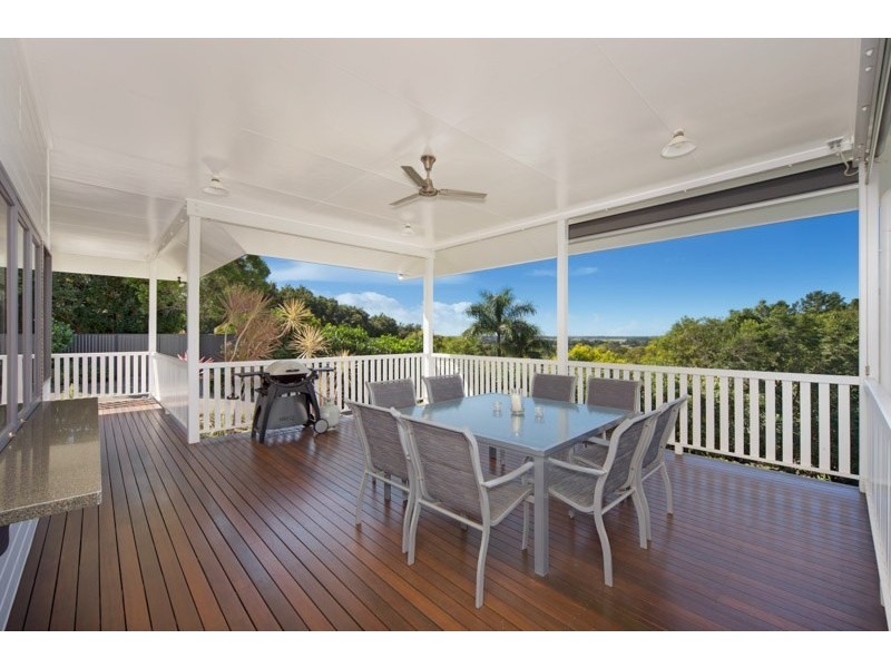 135 – 137 Harvey Road, Redlynch QLD 4870