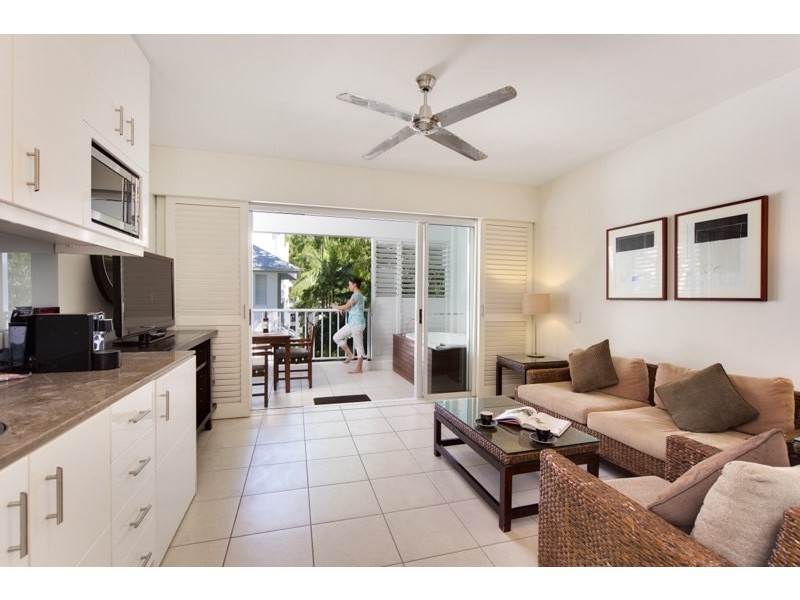 Unit 5434/123 Williams Esplanade, Palm Cove QLD 4879
