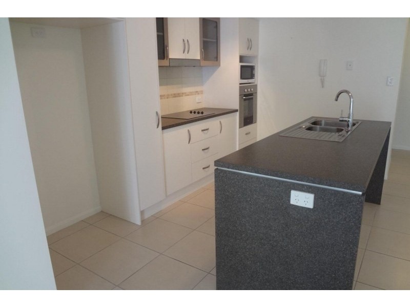 Unit 12/9 – 11 Mclean Street, Cairns QLD 4870