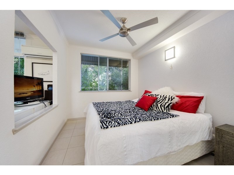 Unit 103/6 Triton Street, Palm Cove QLD 4879