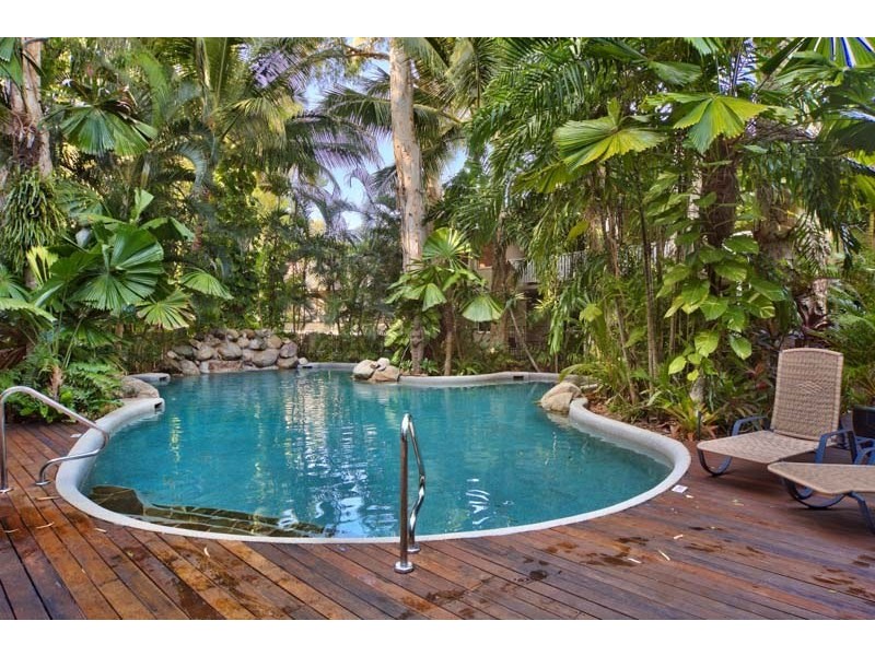 Unit 103/6 Triton Street, Palm Cove QLD 4879