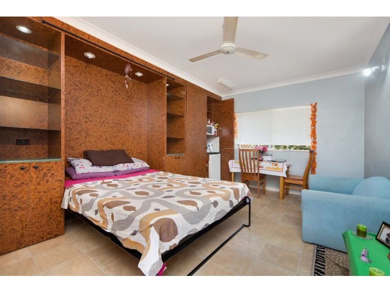 Unit 5/4 Chester Court, Cairns QLD 4870