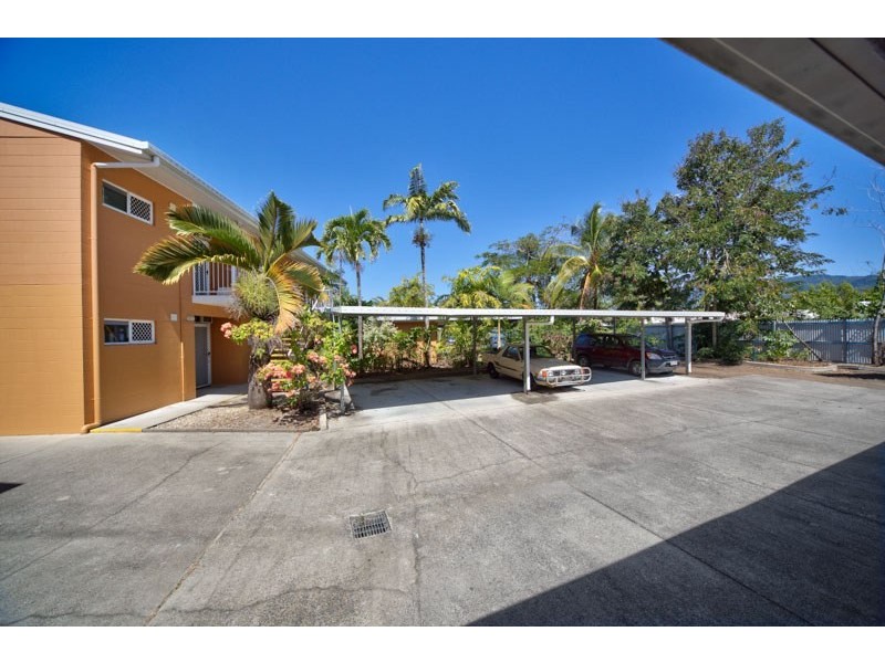 Unit 5/4 Chester Court, Cairns QLD 4870