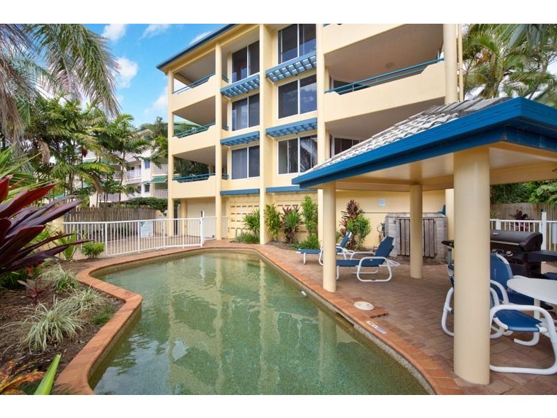 Trinity Beach QLD 4879