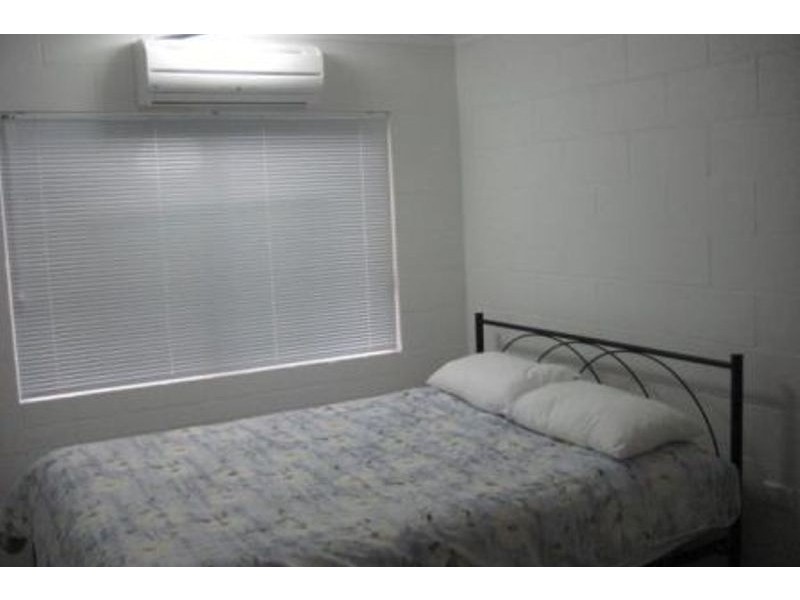 Unit 2/61 Charles Street, Parramatta Park QLD 4870