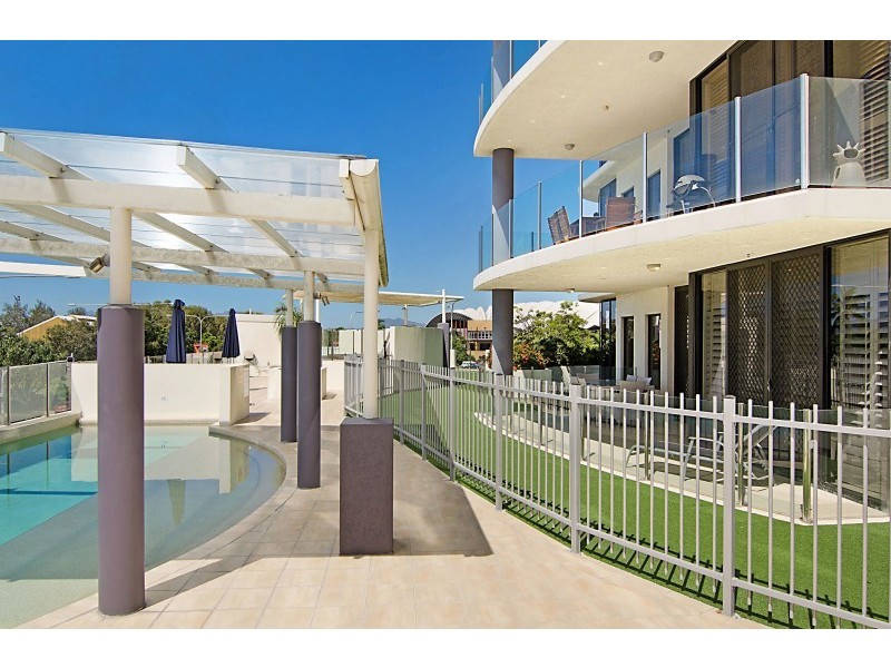 Unit 304/25 Wharf Street, Cairns City QLD 4870