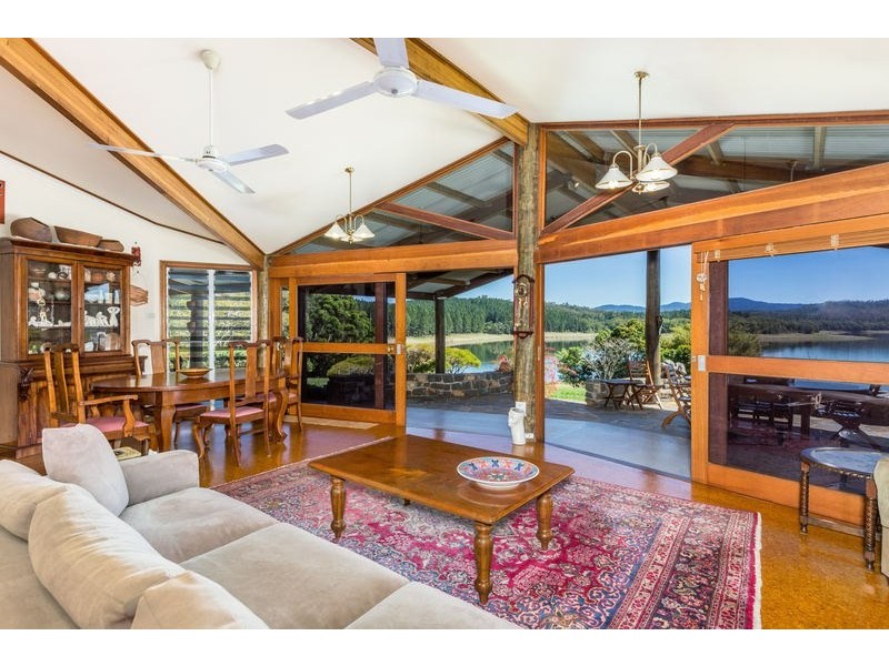 7 Spry Close, Lake Tinaroo QLD 4872