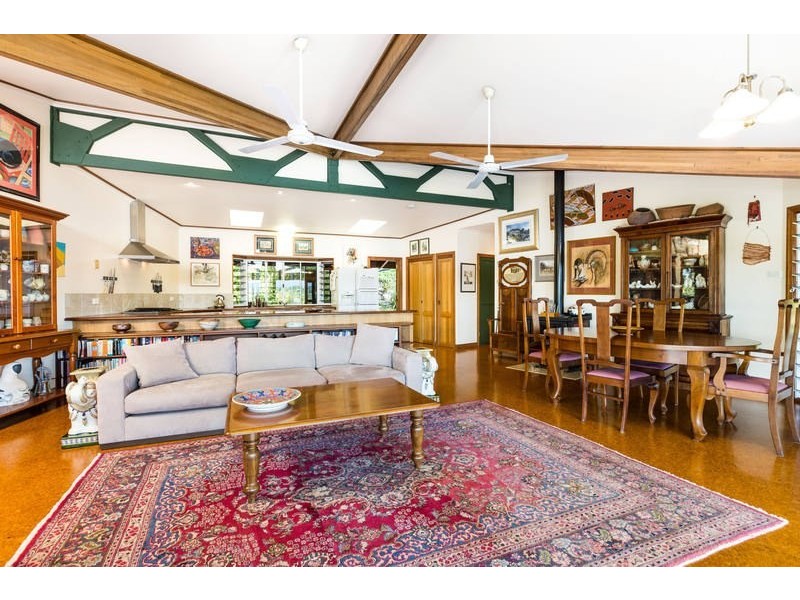 7 Spry Close, Lake Tinaroo QLD 4872