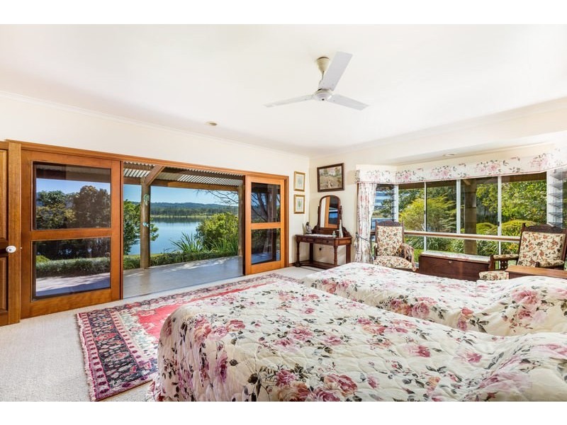 7 Spry Close, Lake Tinaroo QLD 4872