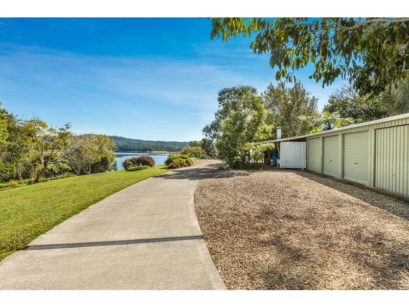 7 Spry Close, Lake Tinaroo QLD 4872