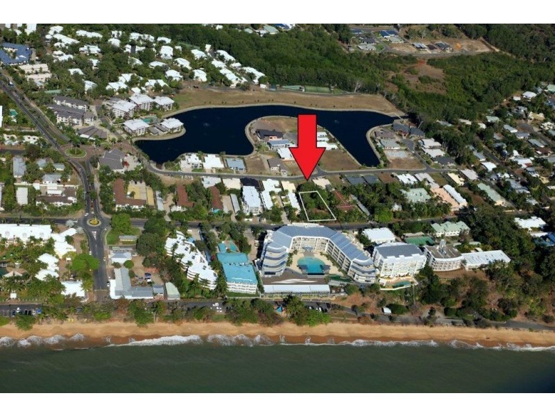 81 Moore Street, Trinity Beach QLD 4879