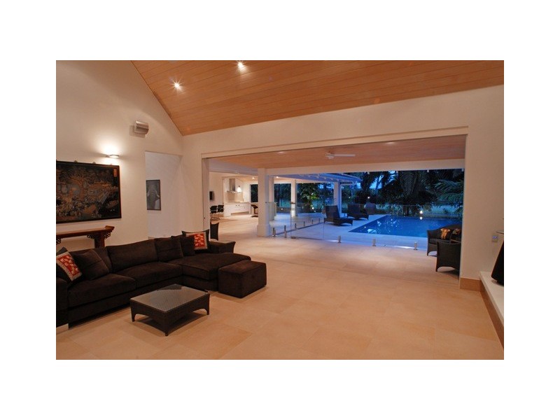 4 Port Douglas Road, Port Douglas QLD 4877