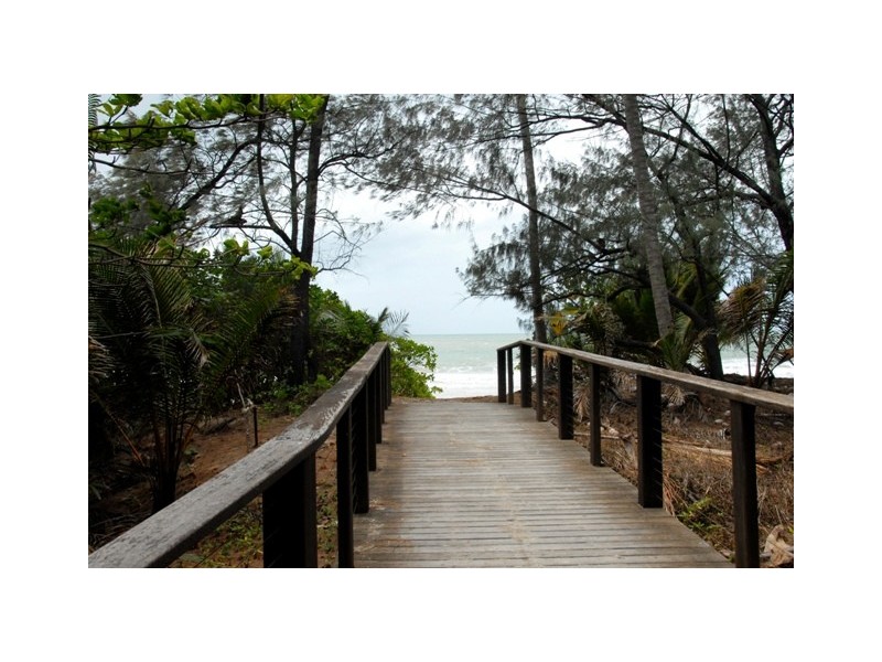 4 Port Douglas Road, Port Douglas QLD 4877