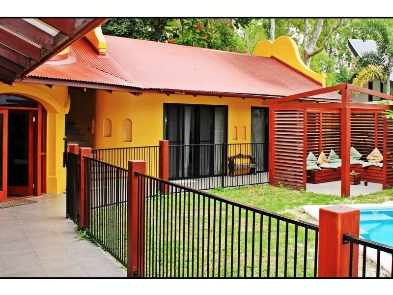19 Barrier Street, Port Douglas QLD 4877