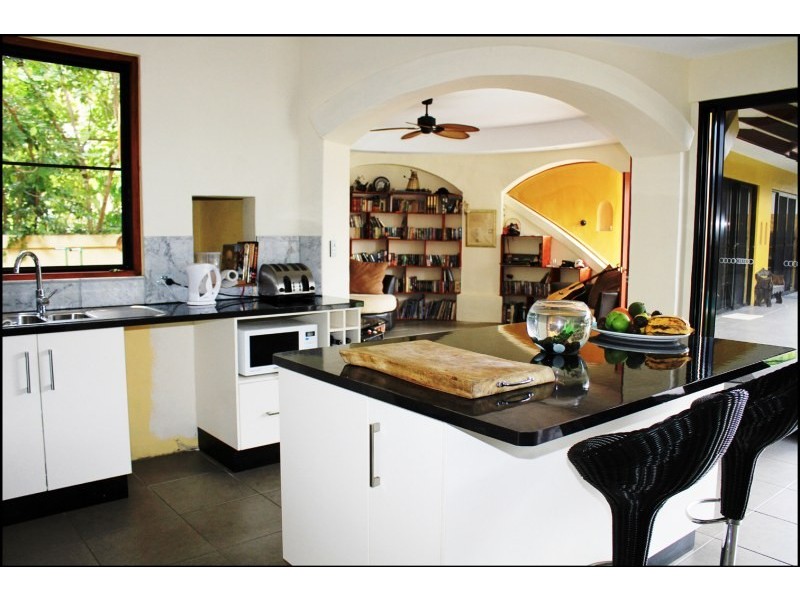 19 Barrier Street, Port Douglas QLD 4877