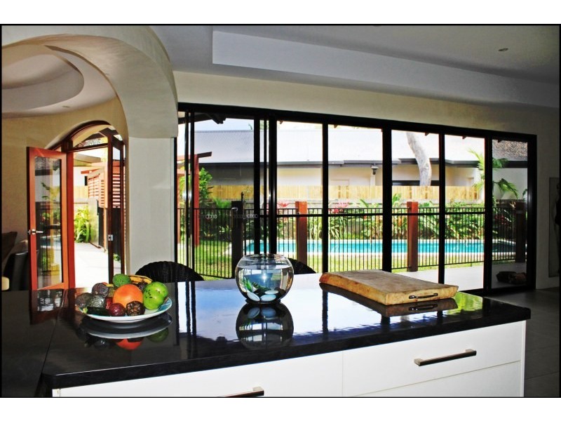 19 Barrier Street, Port Douglas QLD 4877