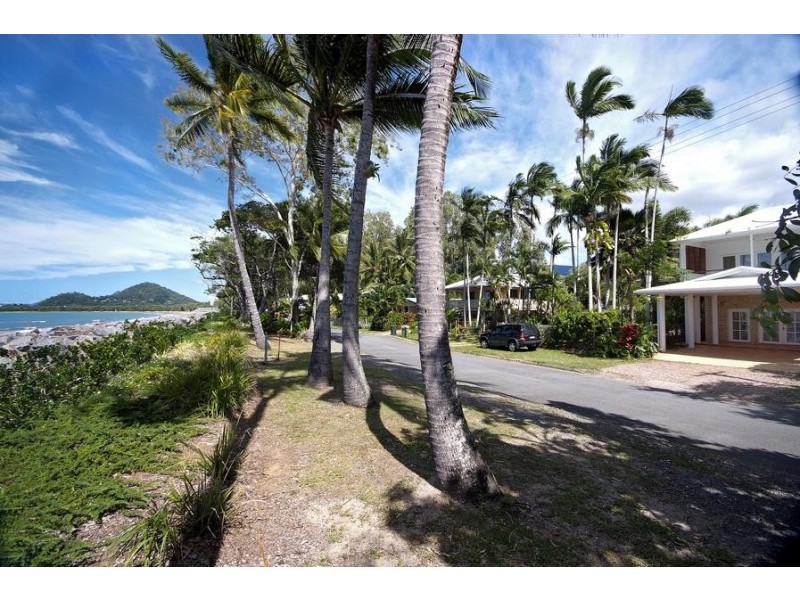 43 Arlington Esplanade, Clifton Beach QLD 4879