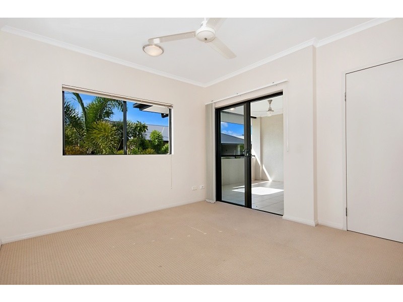 Unit 16/12 Oyster Court, Trinity Beach QLD 4879