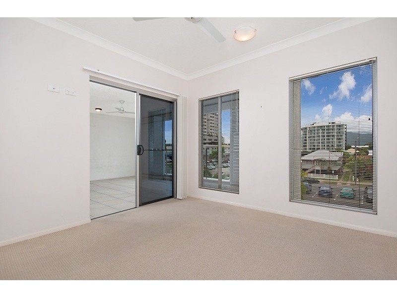 Unit 10/110 Sheridan Street, Cairns QLD 4870