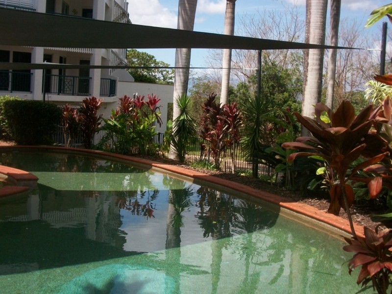 Unit 42/8 Munro Terrace, Mooroobool QLD 4870