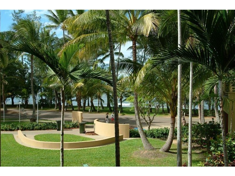 Unit APT  624/ Williams Esplanade, Palm Cove QLD 4879