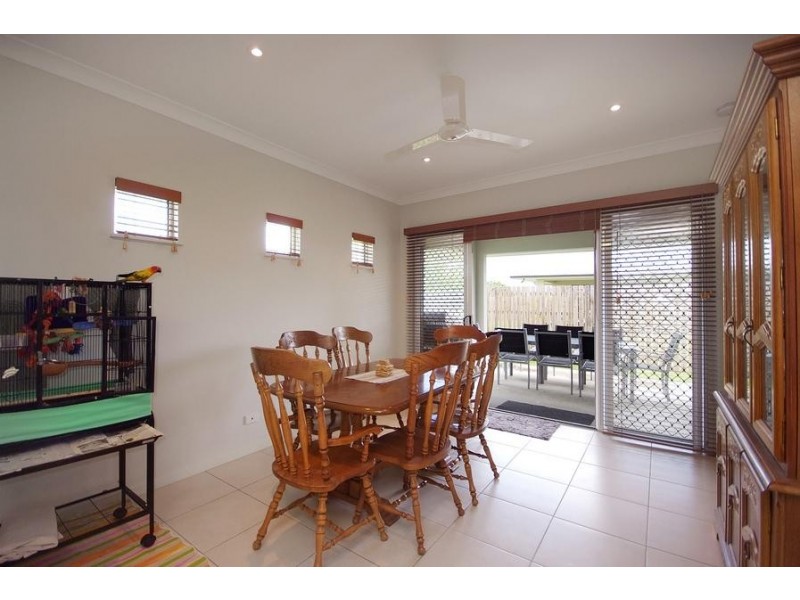 4 Disney Street, White Rock QLD 4868