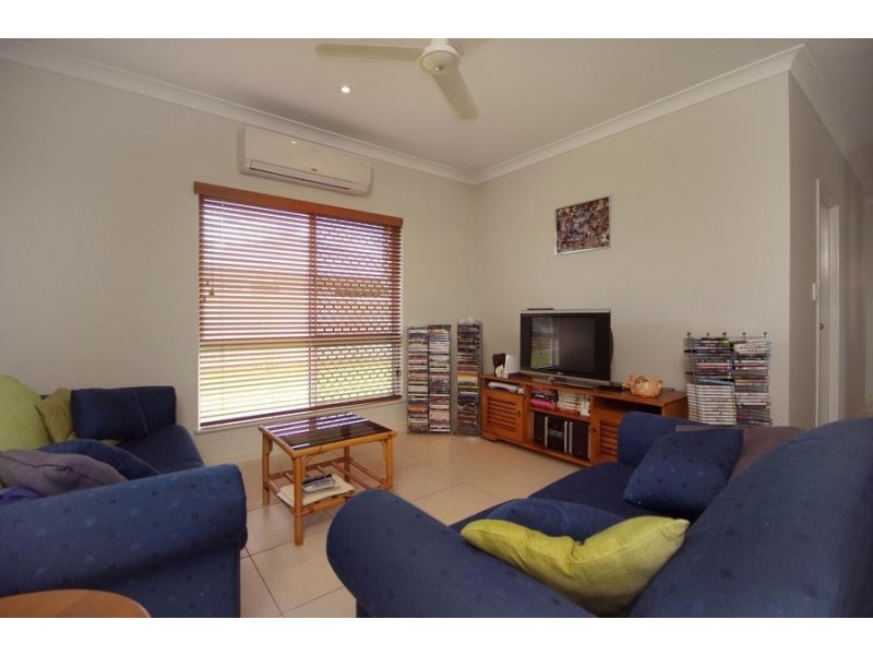 4 Disney Street, White Rock QLD 4868