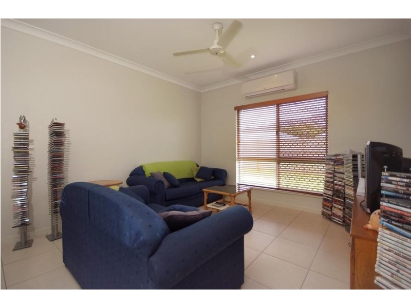4 Disney Street, White Rock QLD 4868