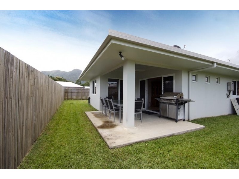 4 Disney Street, White Rock QLD 4868