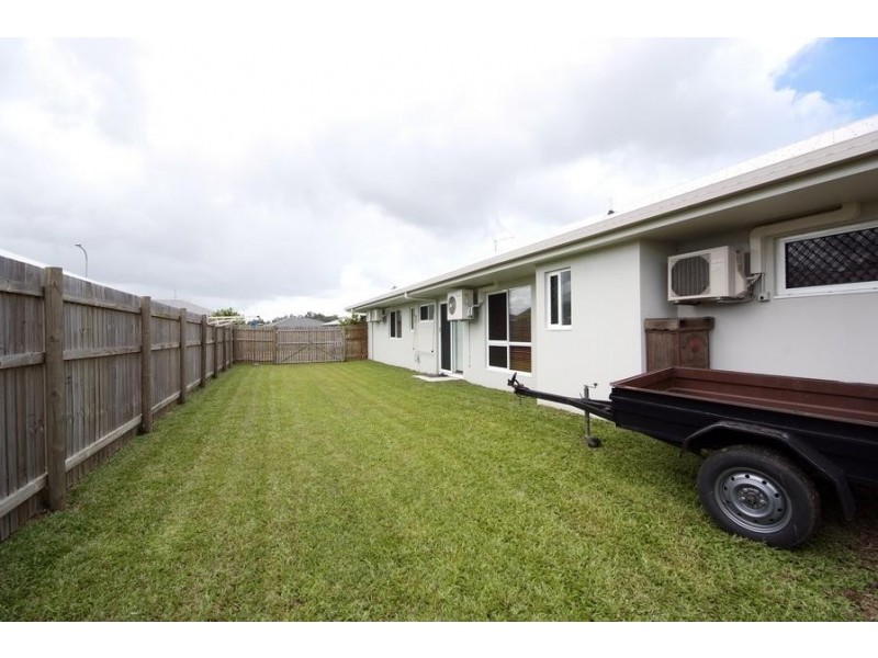 4 Disney Street, White Rock QLD 4868