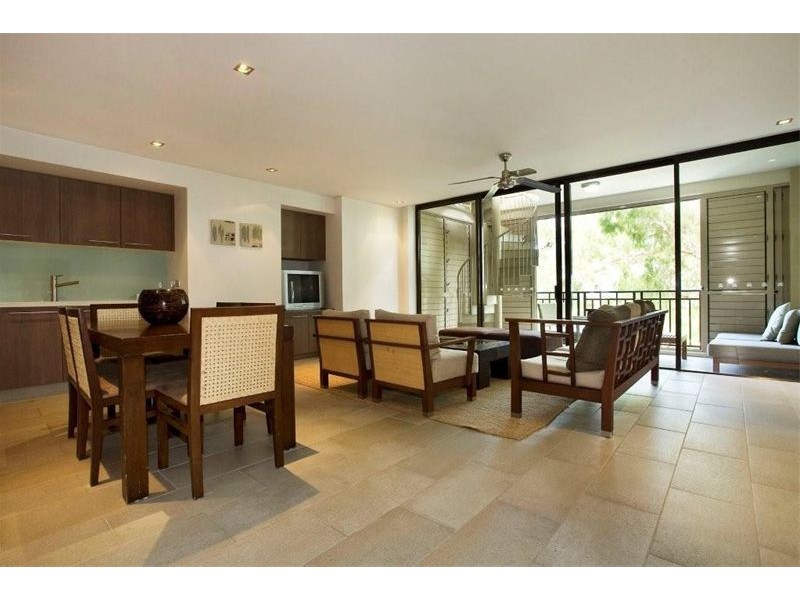 Unit 410/411/5 Triton Street, Palm Cove QLD 4879