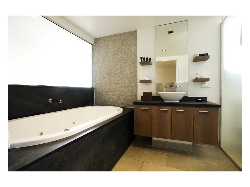Unit 410/411/5 Triton Street, Palm Cove QLD 4879