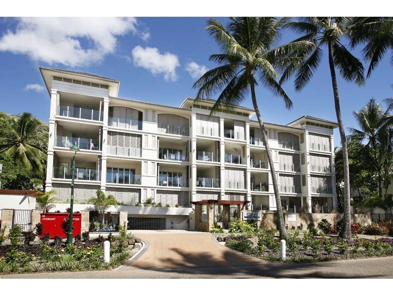 Unit 2/79-83 ISLAND VIEWS Williams Esplanade, Palm Cove QLD 4879