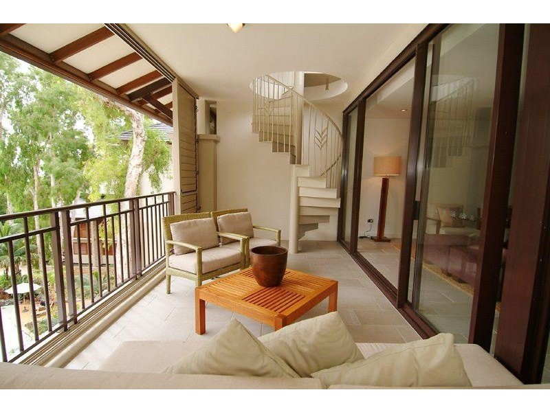 Unit 417/5 Triton Street, Palm Cove QLD 4879