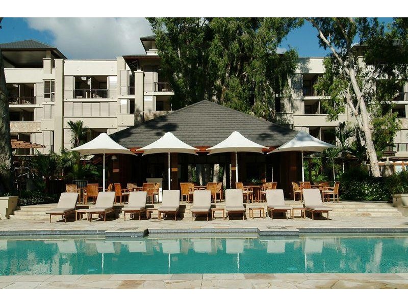 Unit 417/5 Triton Street, Palm Cove QLD 4879