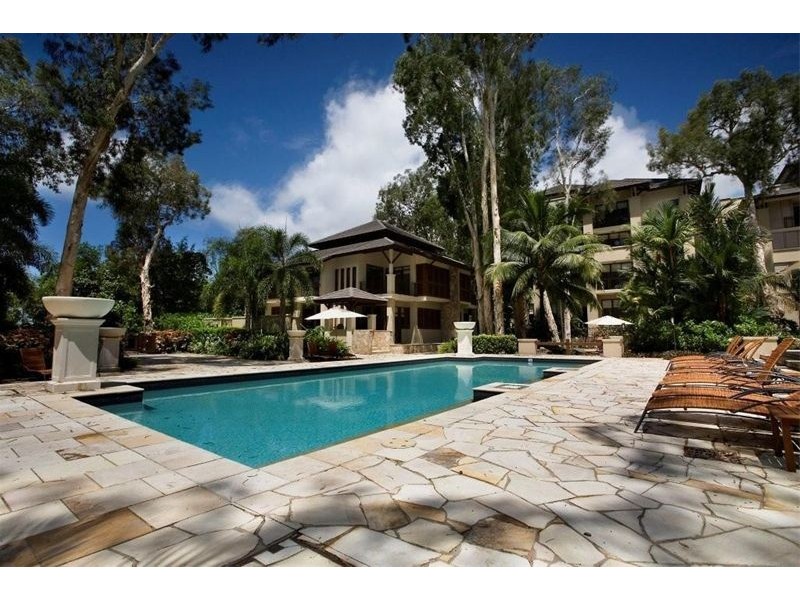 Unit 417/5 Triton Street, Palm Cove QLD 4879