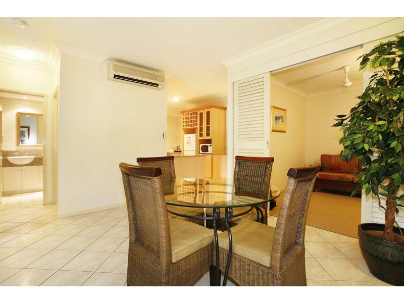 Unit APT  1107/2 Greenslopes Street, Cairns QLD 4870