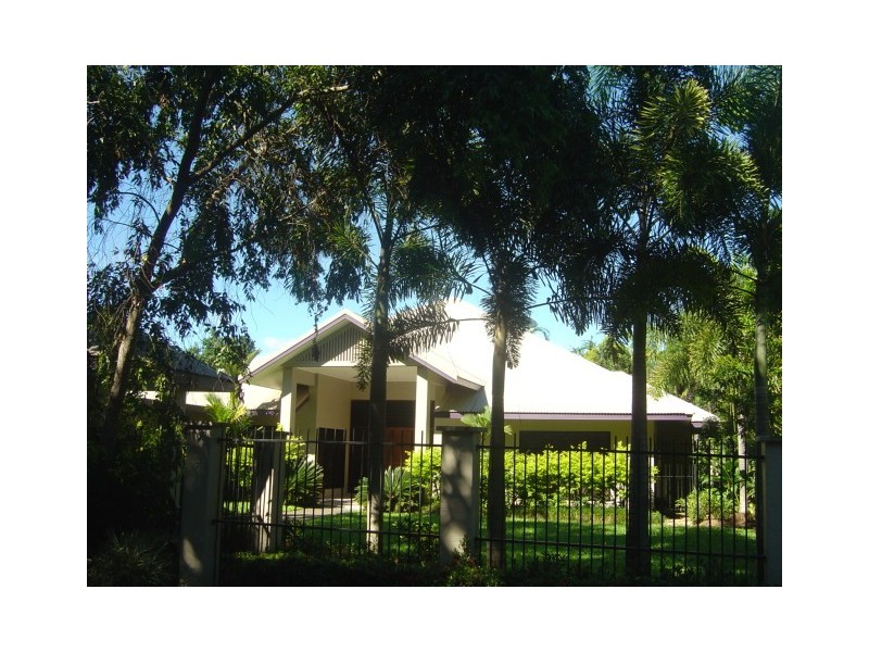 69 Mitre Street, Port Douglas QLD 4877