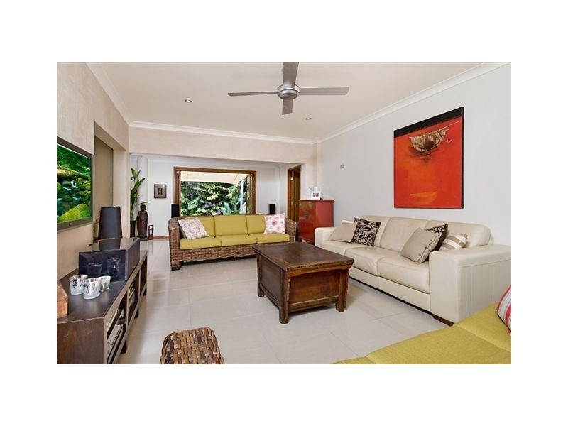 8 Finlay Crescent, Port Douglas QLD 4877