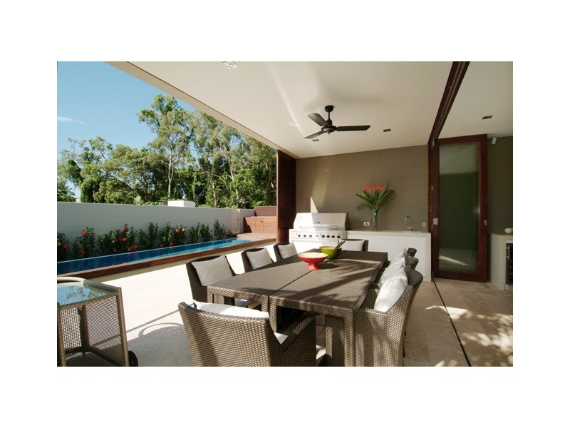 Port Douglas QLD 4877