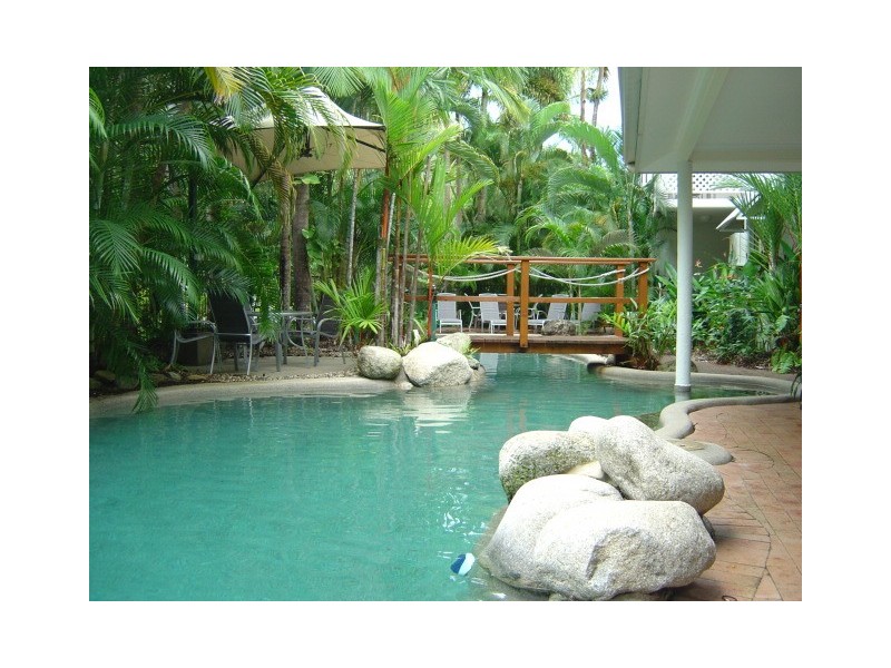 Unit 201/9-11 Blake Street, Port Douglas QLD 4877