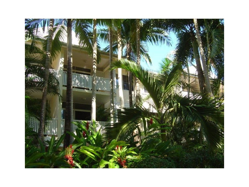 Unit 201/9-11 Blake Street, Port Douglas QLD 4877