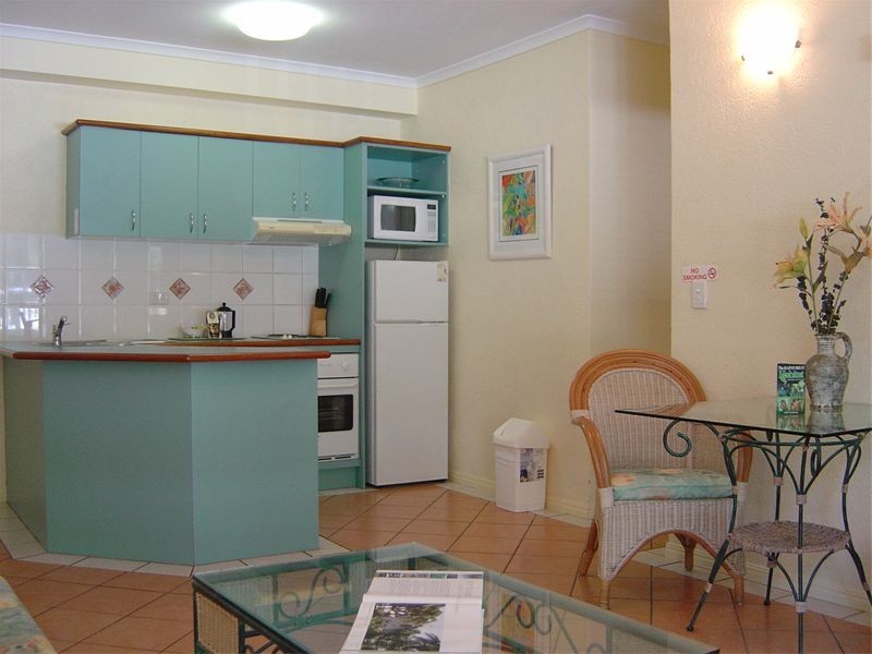 Unit 201/9-11 Blake Street, Port Douglas QLD 4877