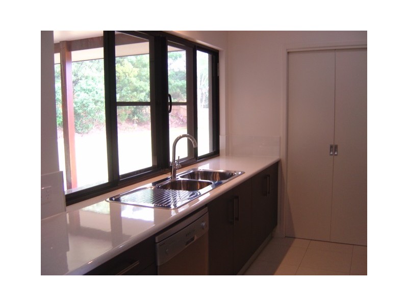 9 Dulku Close, Port Douglas QLD 4877